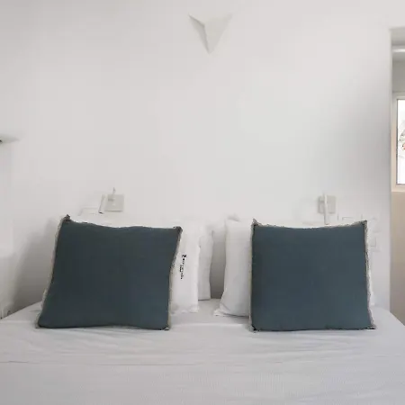 Roofs Of Chora (adults Only) فيلة *