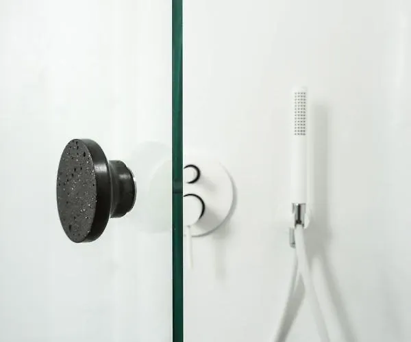 فيلة Roofs Of Chora (adults Only)