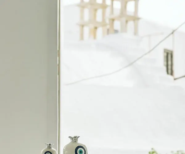 فيلة Roofs Of Chora (adults Only) *